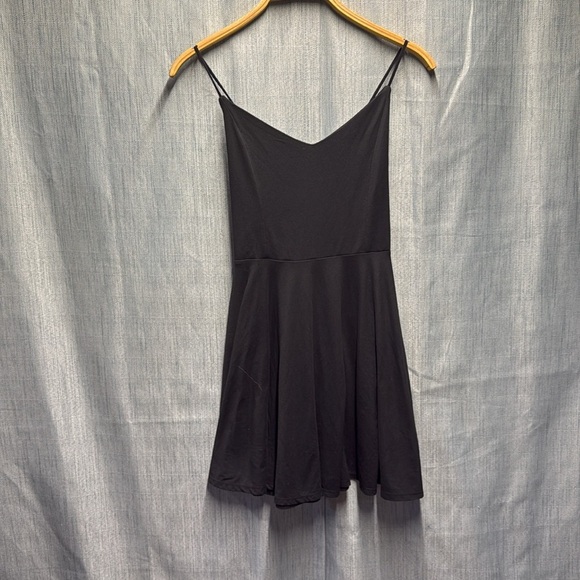 Urban Heritage black mini dress size XS - Picture 1 of 6